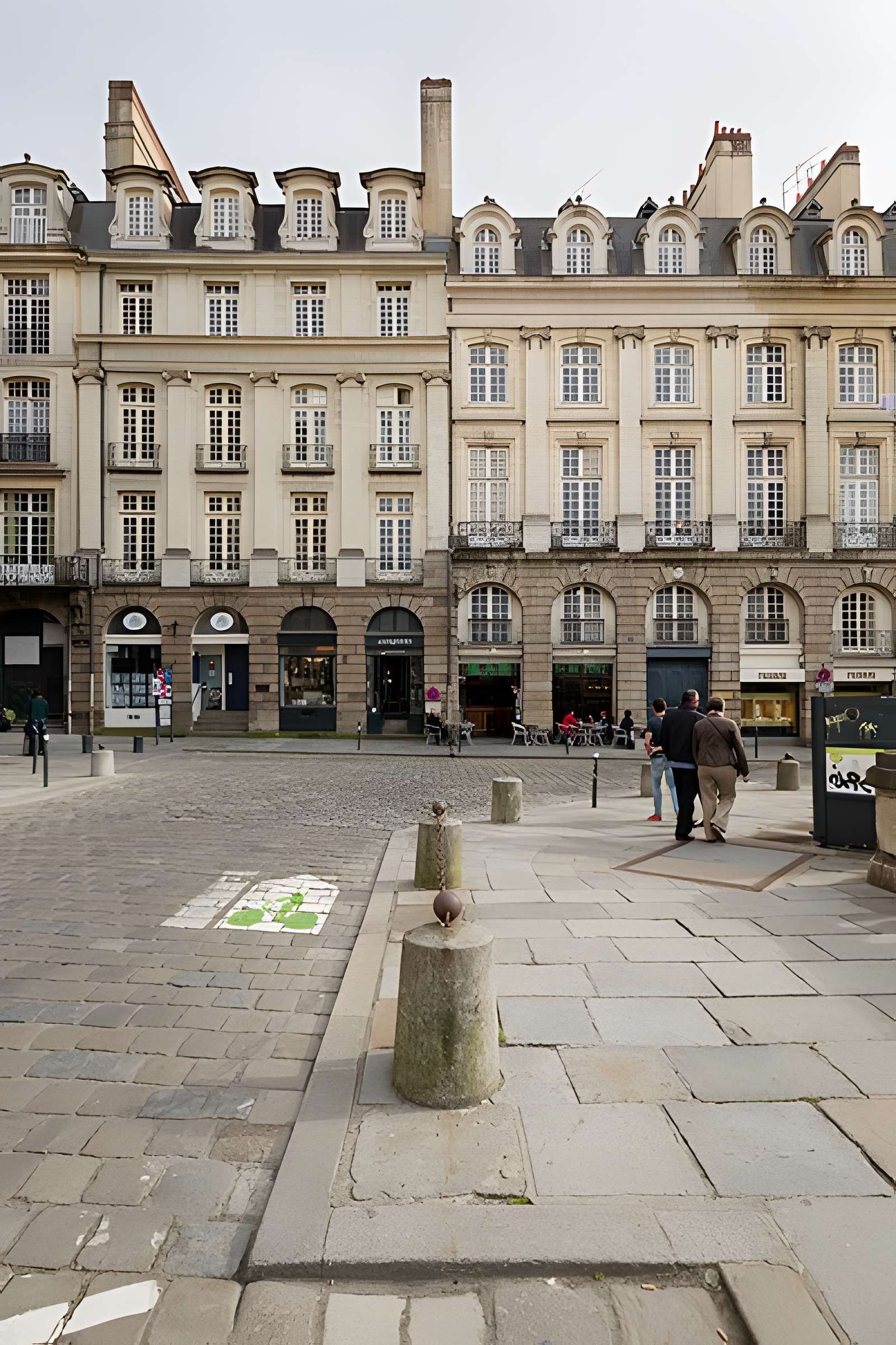 Immeuble, actuellement bijouterie Prieur