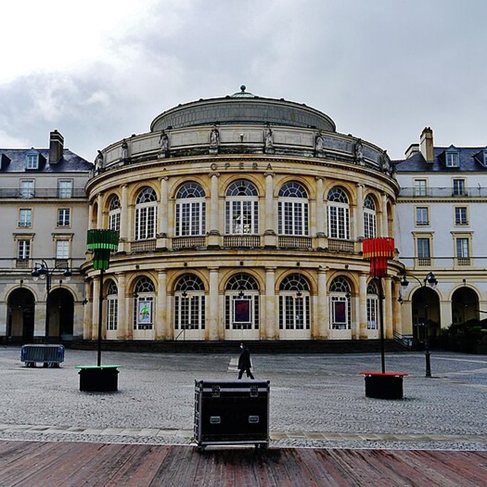 Photo de Théâtre et immeubles dits Galeries du Théâtre