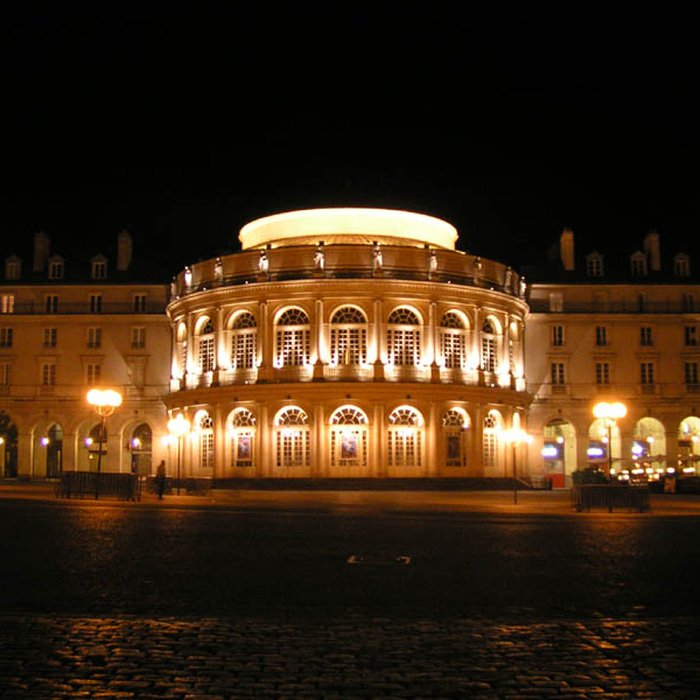 Photo de Théâtre et immeubles dits Galeries du Théâtre