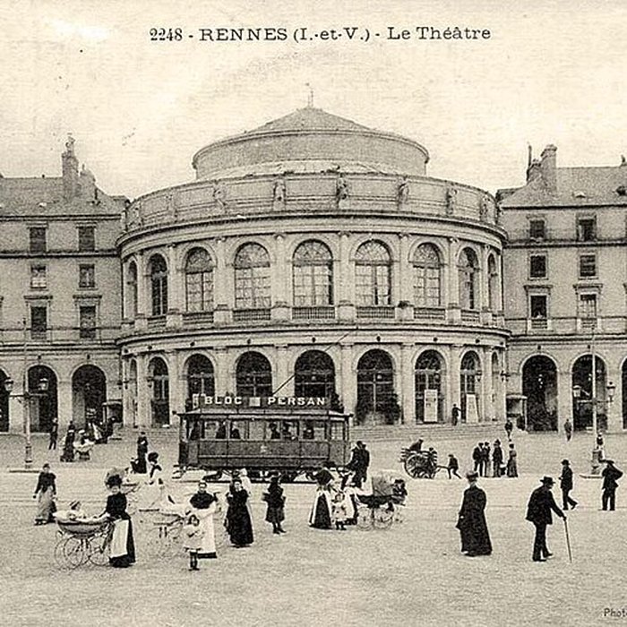 Photo de Théâtre et immeubles dits Galeries du Théâtre