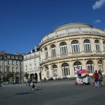 Théâtre et immeubles dits Galeries du Théâtre