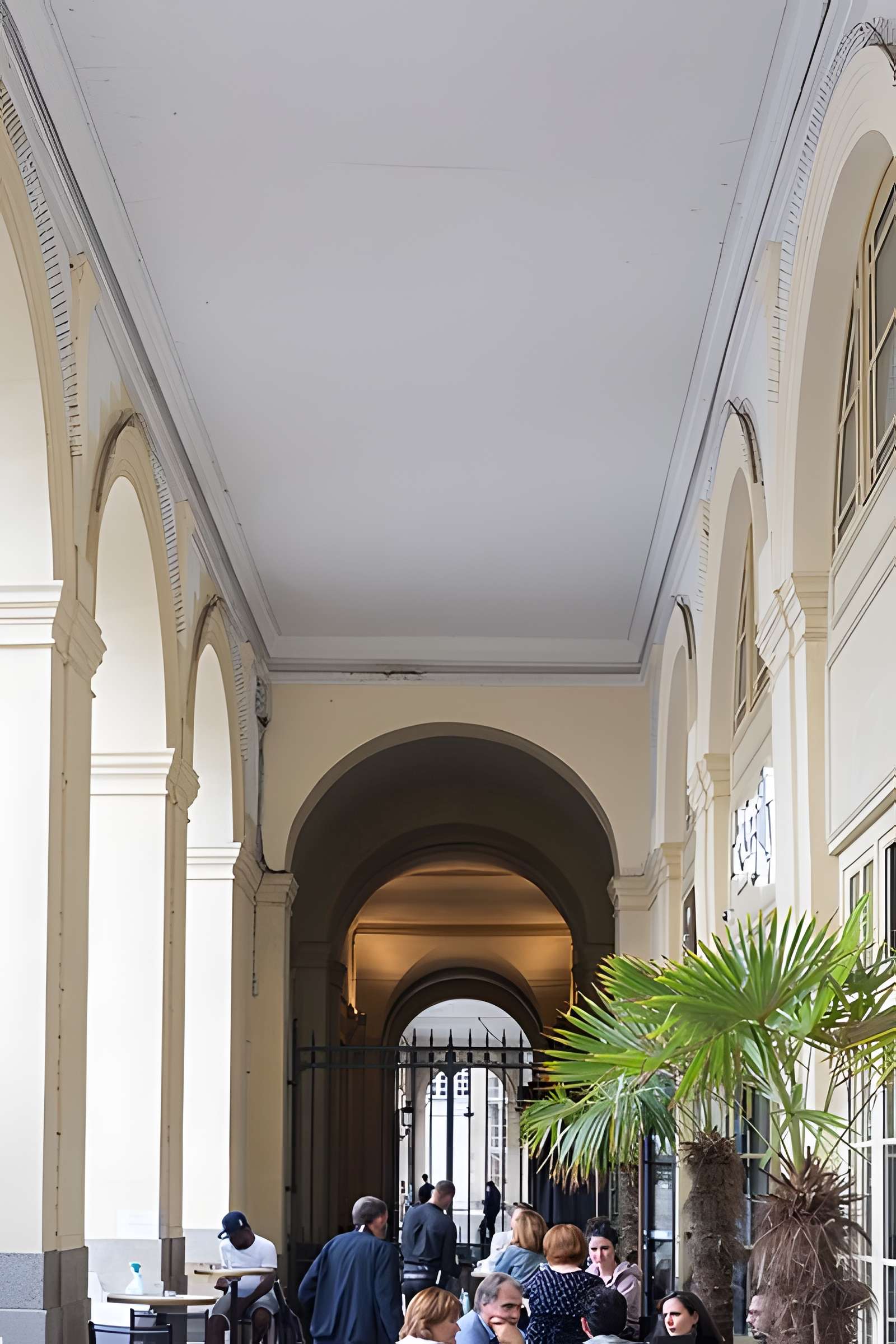 Théâtre et immeubles dits Galeries du Théâtre