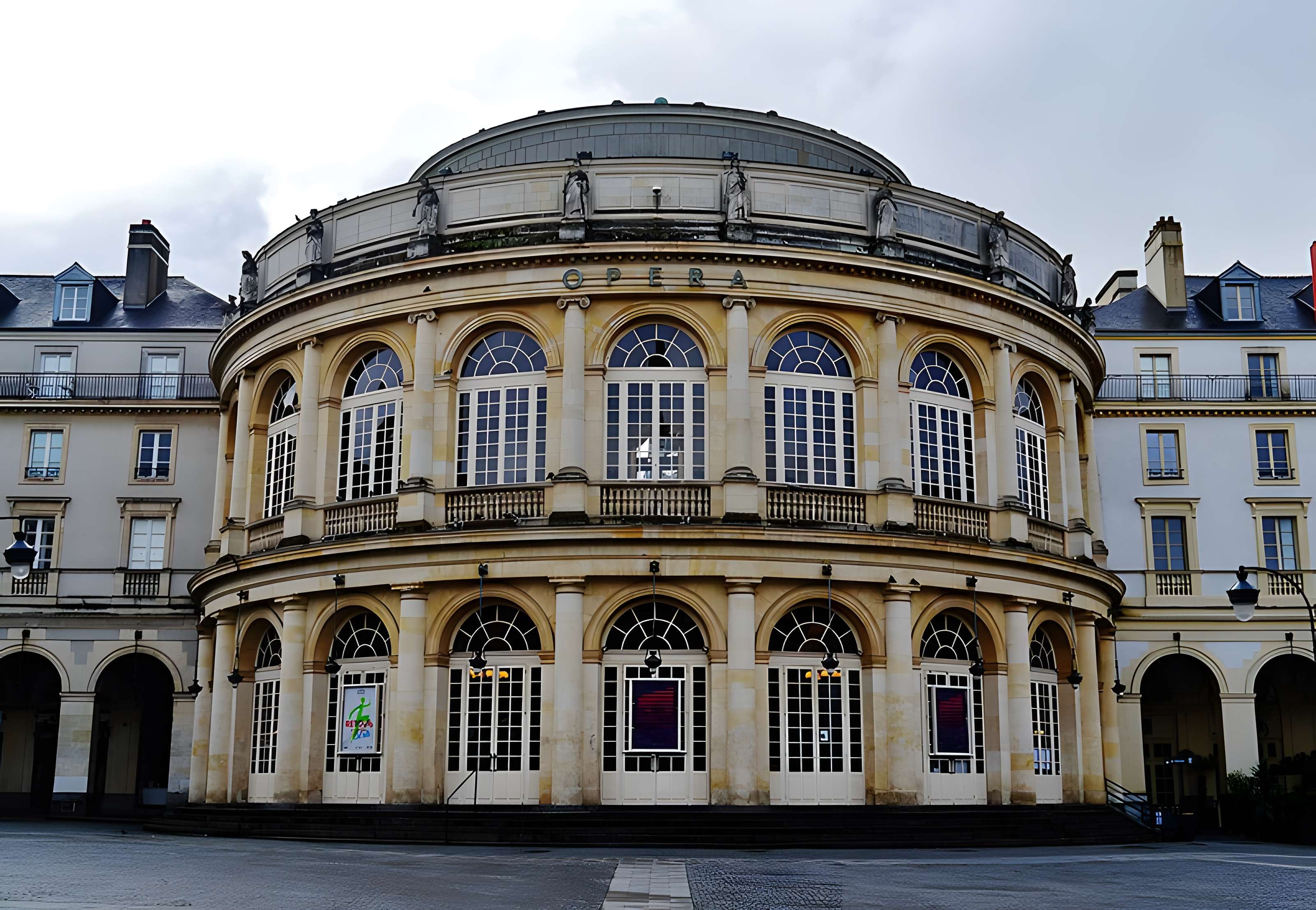 Théâtre et immeubles dits Galeries du Théâtre