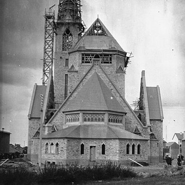 Église Sainte-Thérèse-de-lEnfant-Jésus