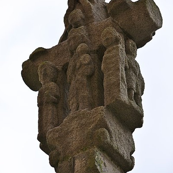 Photo de Croix en granit du XIIIe siècle