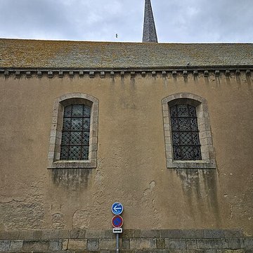 Ancien couvent Notre-Dame-des-Victoires, puis caserne des Victoires