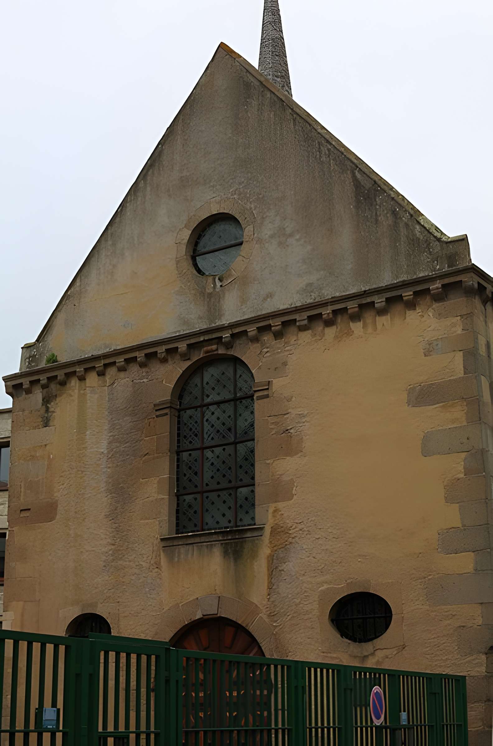 Ancien couvent Notre-Dame-des-Victoires, puis caserne des Victoires