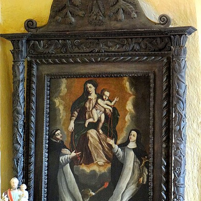 Photo de Église Sainte-Marie et Sainte-Anne de Carlucet