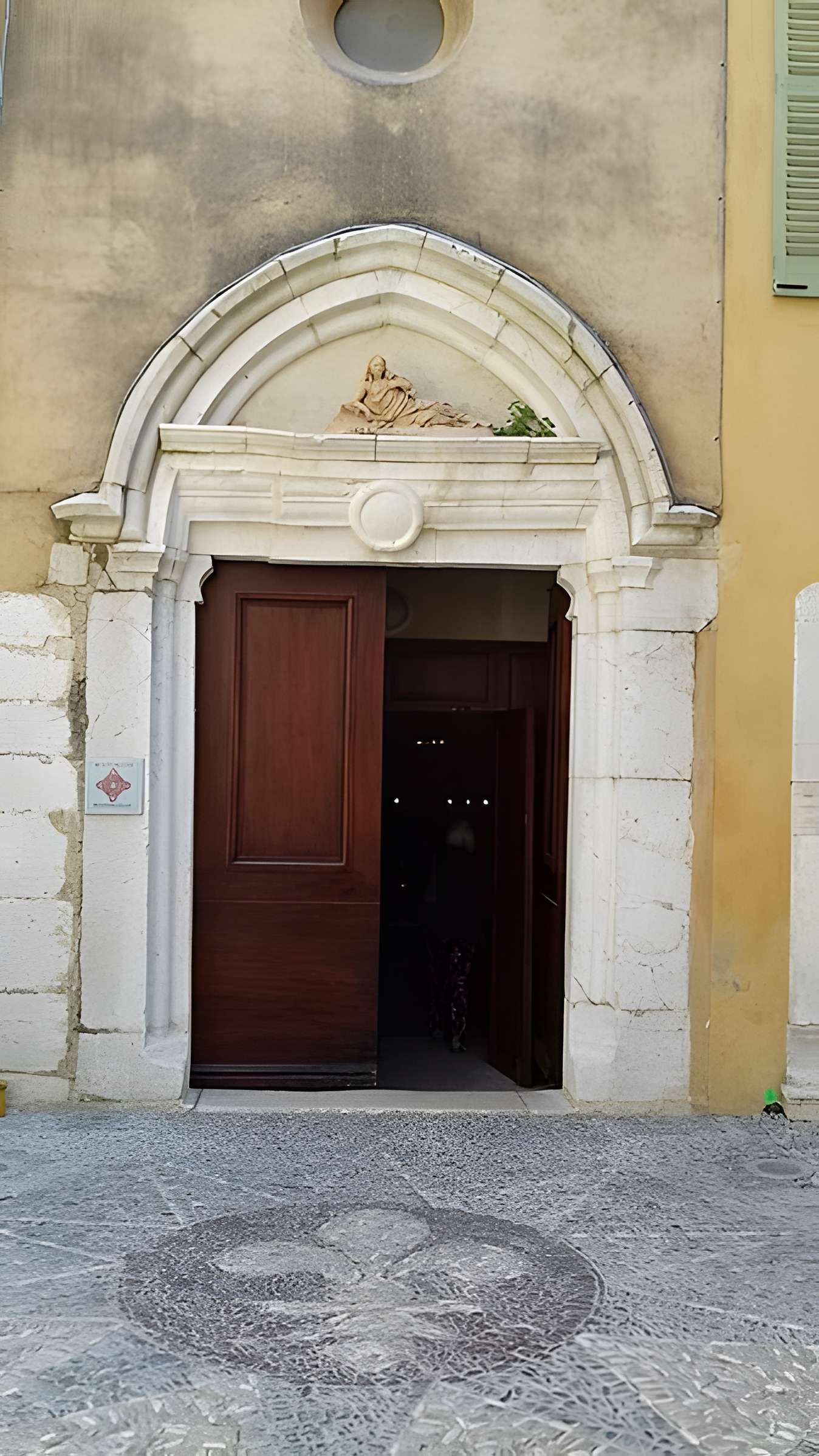 Église Sainte-Marie-Madeleine de Biot