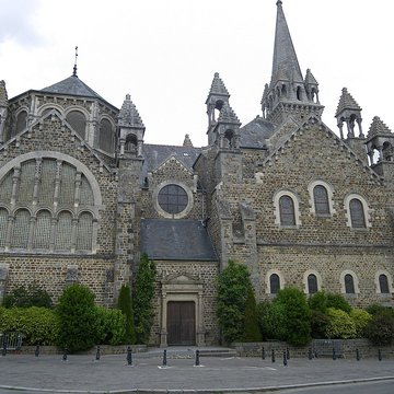 Eglise de la Sainte-Trinité-Notre-Dame