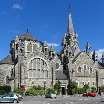 Eglise de la Sainte-Trinité-Notre-Dame
