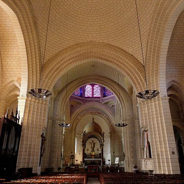 Eglise de la Sainte-Trinité-Notre-Dame