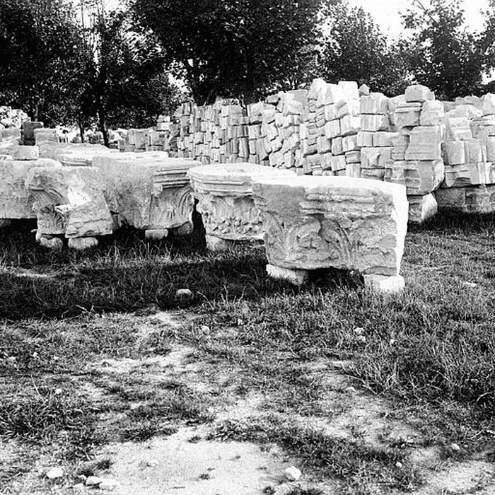 Photo de Église Sainte-Marie-Madeleine de Mont-Notre-Dame