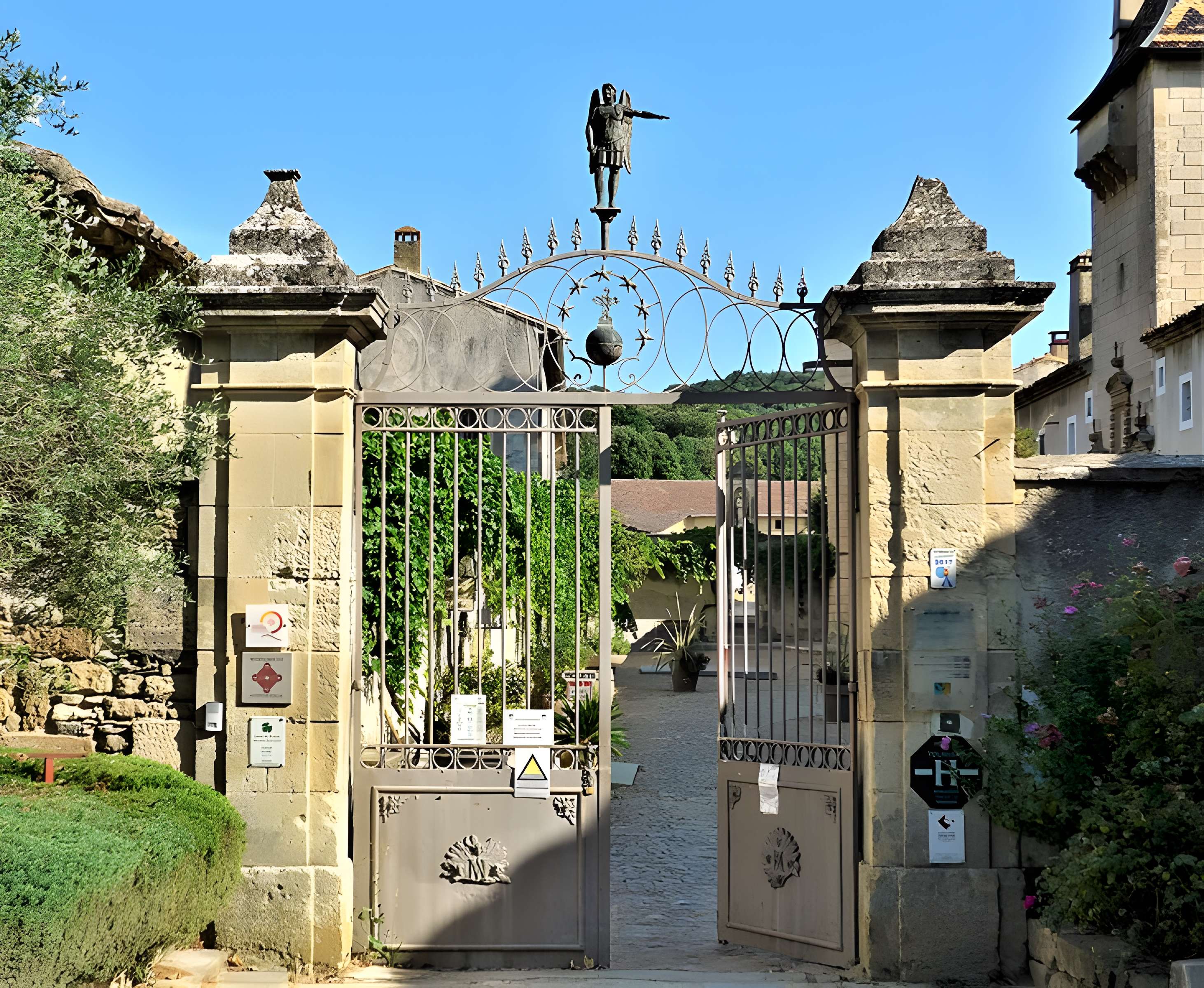 Chartreuse de Valbonne