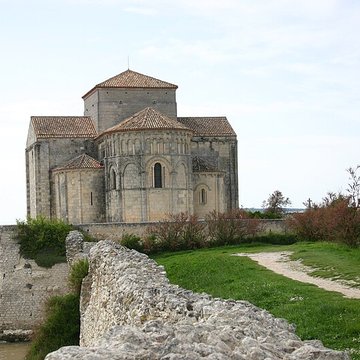 Église Sainte-Radegonde de Talmont-sur-Gironde