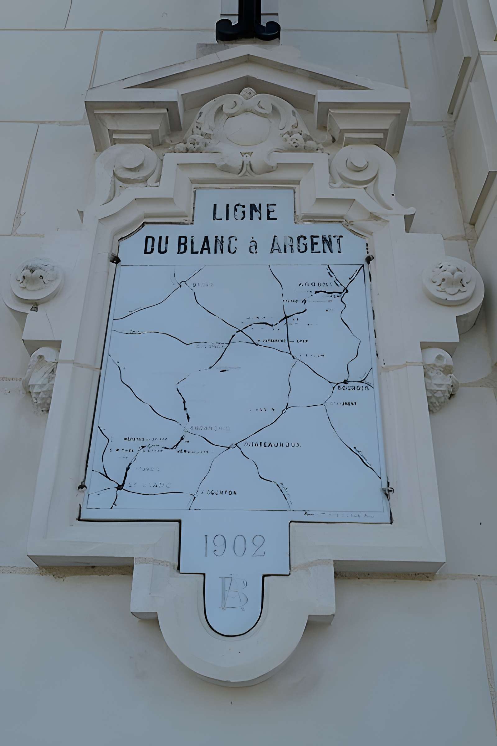 Ligne à voie ferrée métrique le Blanc-Argent (ou B.A.) sur le tronçon Luçay-le-Malé-Argy (également sur communes de Argy, Ecueillé, Heugnes, Pellevoisin)