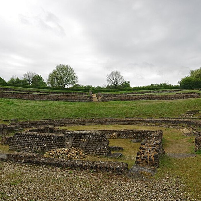 Photo de Vestiges du théâtre gallo-romain dArgentomagus