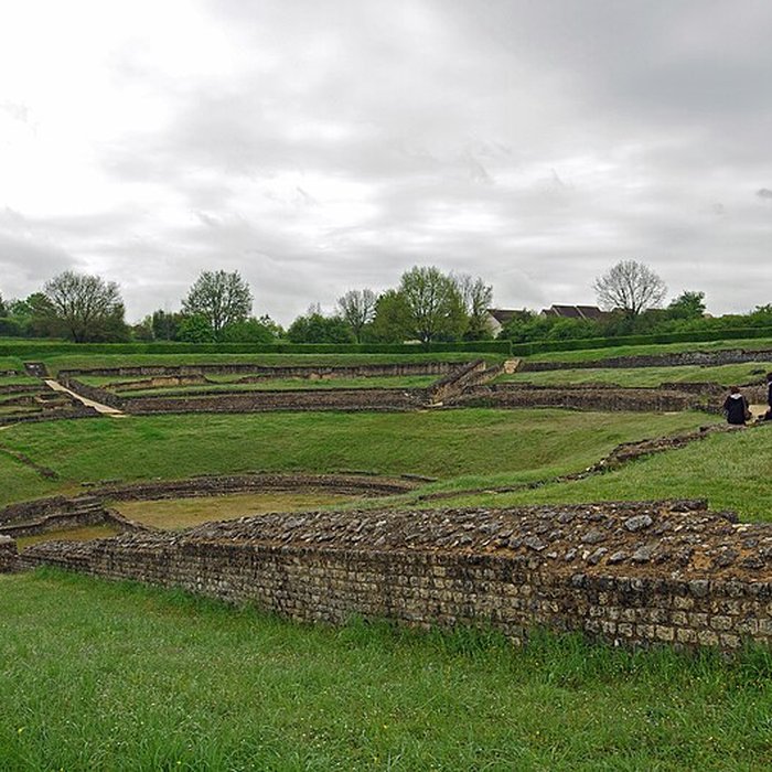 Photo de Vestiges du théâtre gallo-romain dArgentomagus