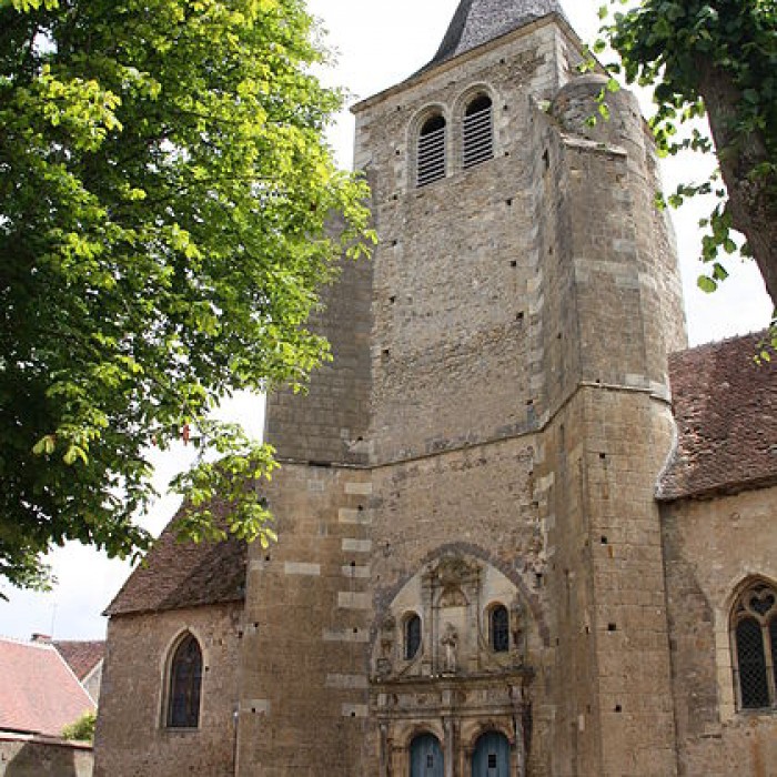 Photo de Église Saint-Étienne dAinay-le-Château