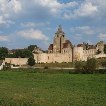 Église Saint-Étienne dAinay-le-Château