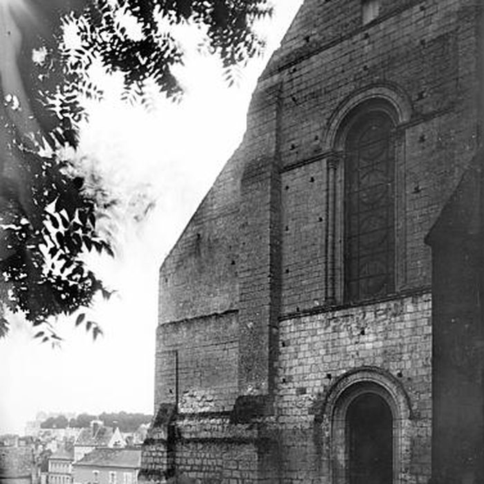 Photo de Eglise collégiale Saint-Denis