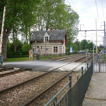 Maison de garde-barrière