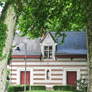 Maison de garde-barrière