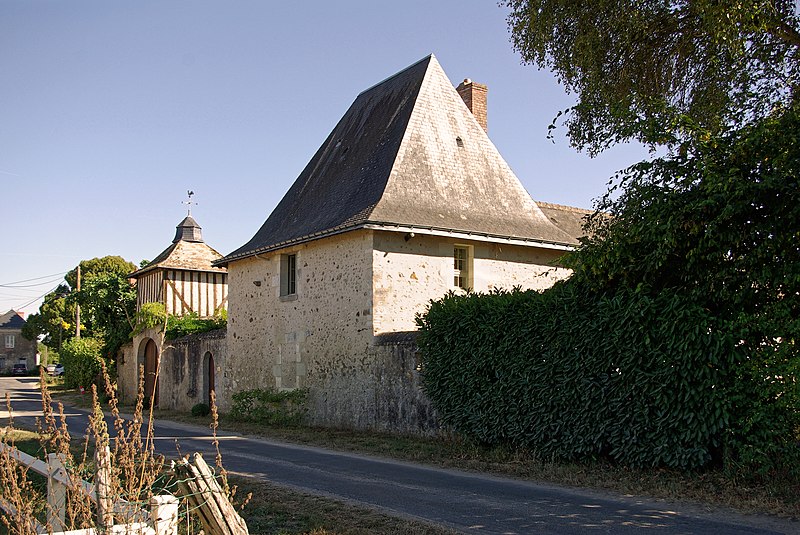 Ancienne hôtellerie Saint-Louis