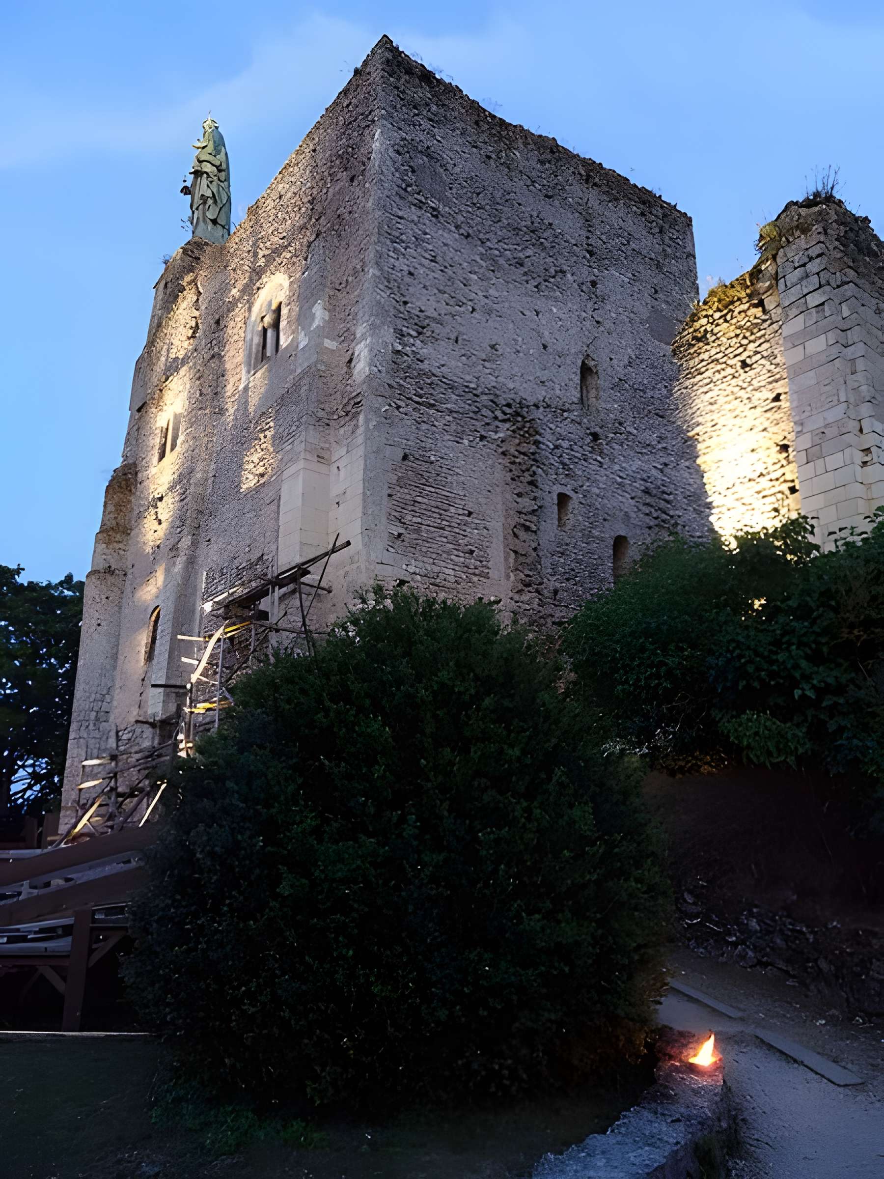 Site castral de Montbazon