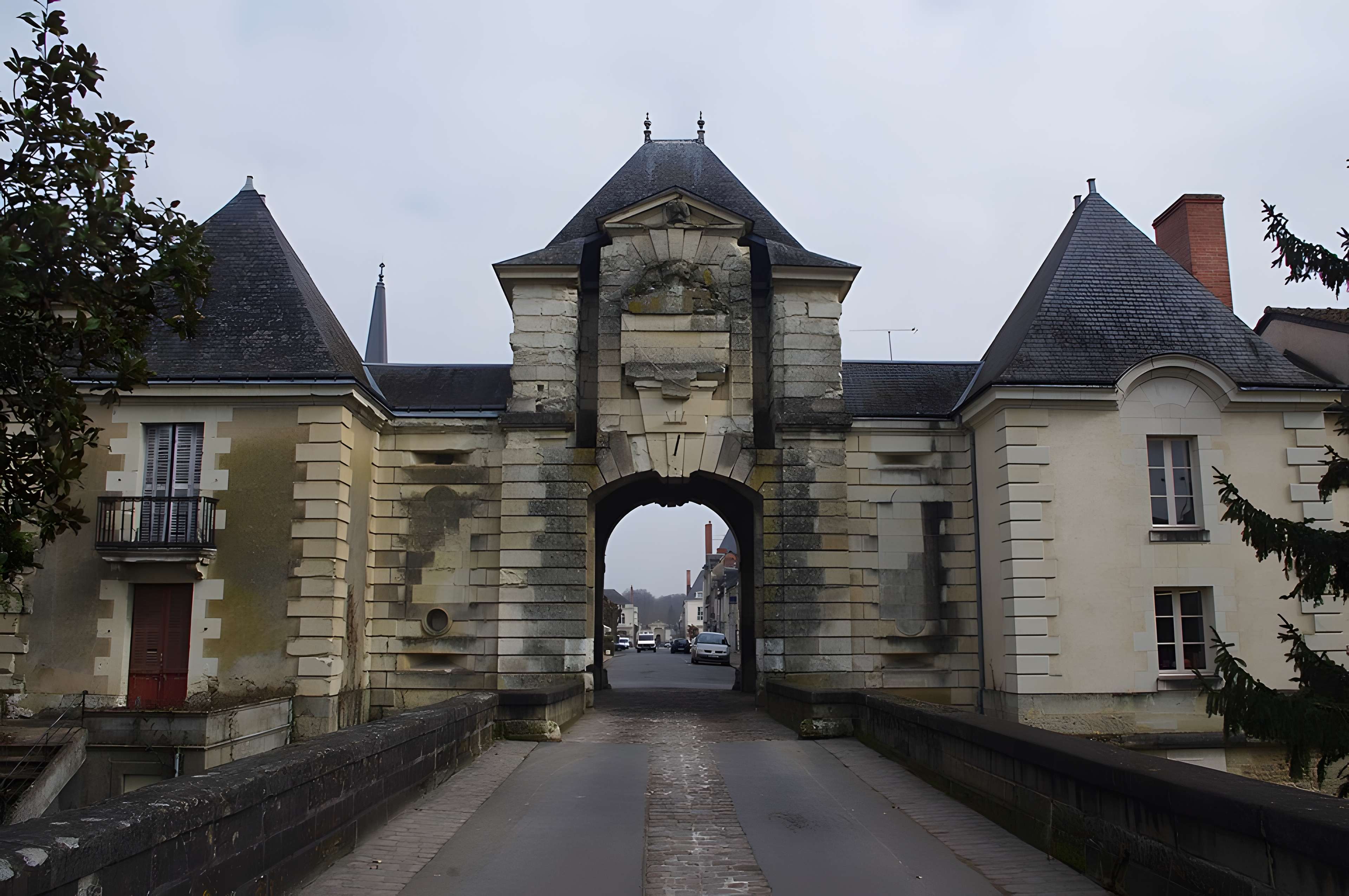 Enceinte de la ville