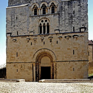 Église Saint-Étienne de Nevers