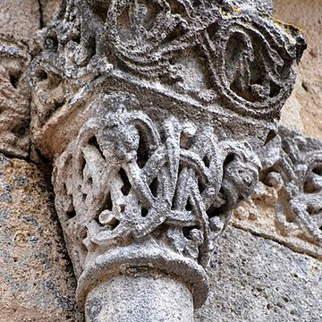Église Saint-Étienne de Tauriac