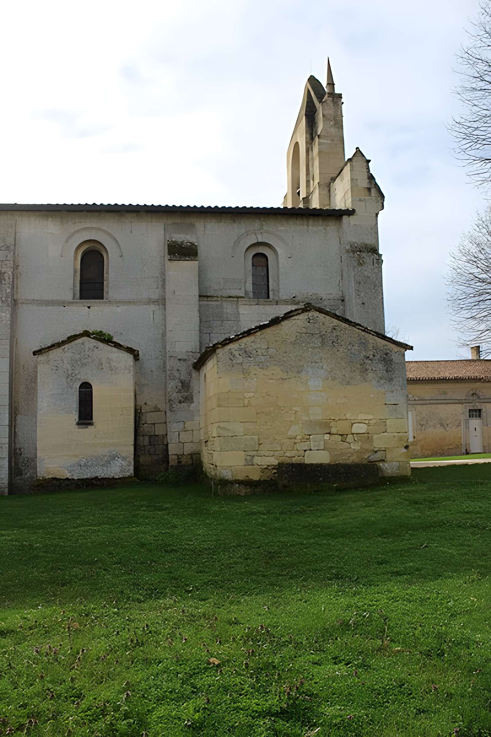 Église Saint-Étienne de Tauriac