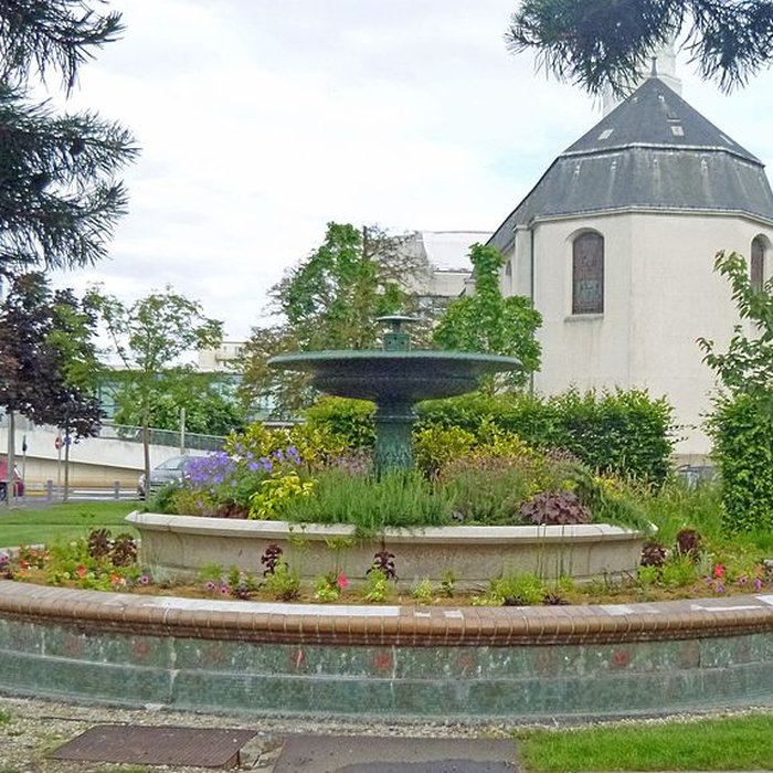 Photo de Centre Hospitalier Universitaire Régional, dit Centre Hospitalier Régional Bretonneau