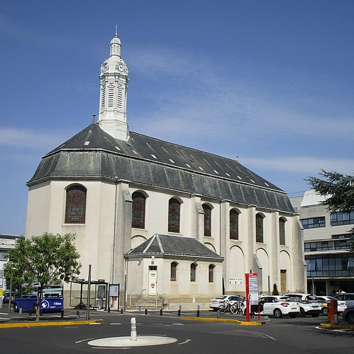 Photo de Centre Hospitalier Universitaire Régional, dit Centre Hospitalier Régional Bretonneau