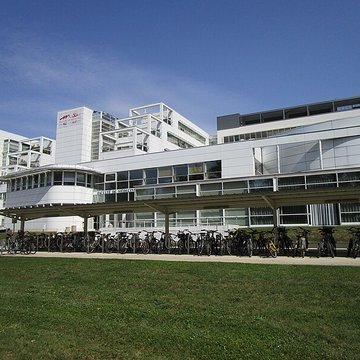 Centre Hospitalier Universitaire Régional, dit Centre Hospitalier Régional Bretonneau