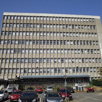Centre Hospitalier Universitaire Régional, dit Centre Hospitalier Régional Bretonneau