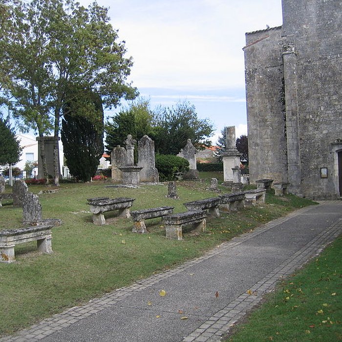 Photo de Église Saint-Étienne de Vaux-sur-Mer