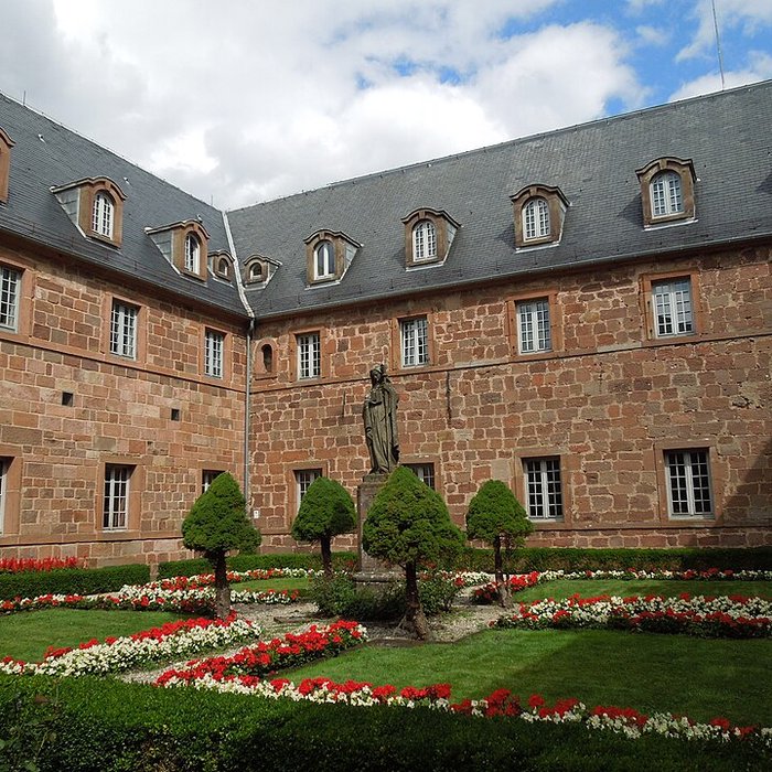 Photo de Abbaye de Hohenbourg Monastère de Sainte-Odile