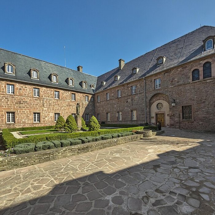 Photo de Abbaye de Hohenbourg Monastère de Sainte-Odile
