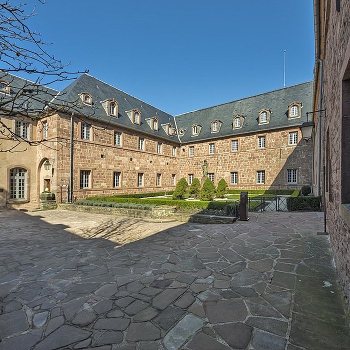 Photo de Abbaye de Hohenbourg Monastère de Sainte-Odile
