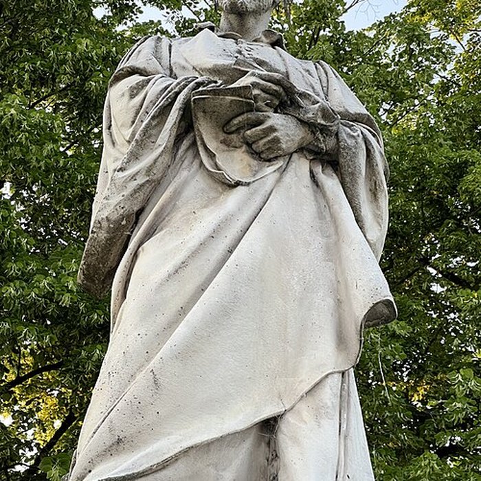 Photo de Monument à Rabelais