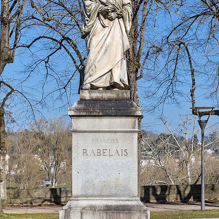 Photo de Monument à Rabelais