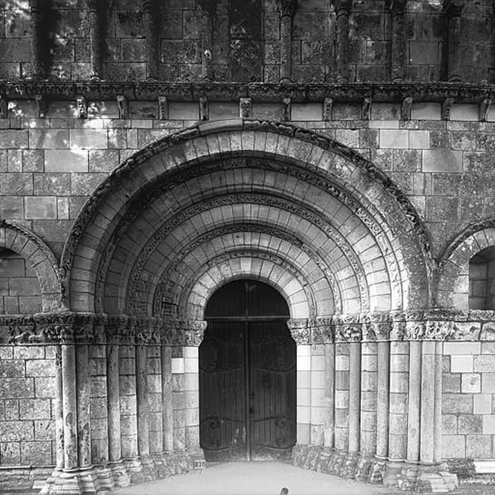 Photo de Église Saint-Eutrope de Biron
