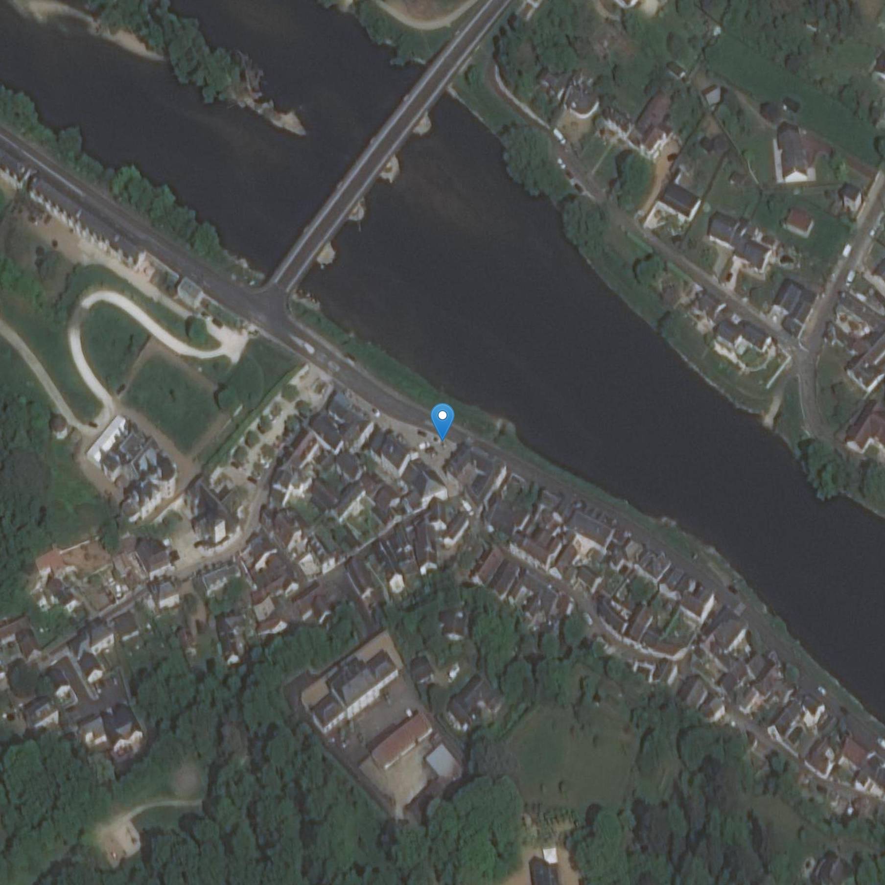 Photo de Monument voor Paul-Louis Courier