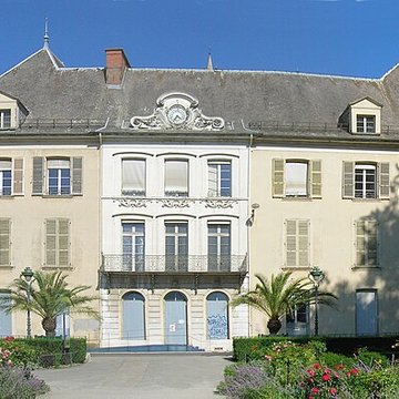 Ancien hôtel de Lesdiguières et Jardin de Ville