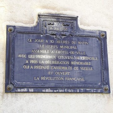 Ancien hôtel de Lesdiguières et Jardin de Ville