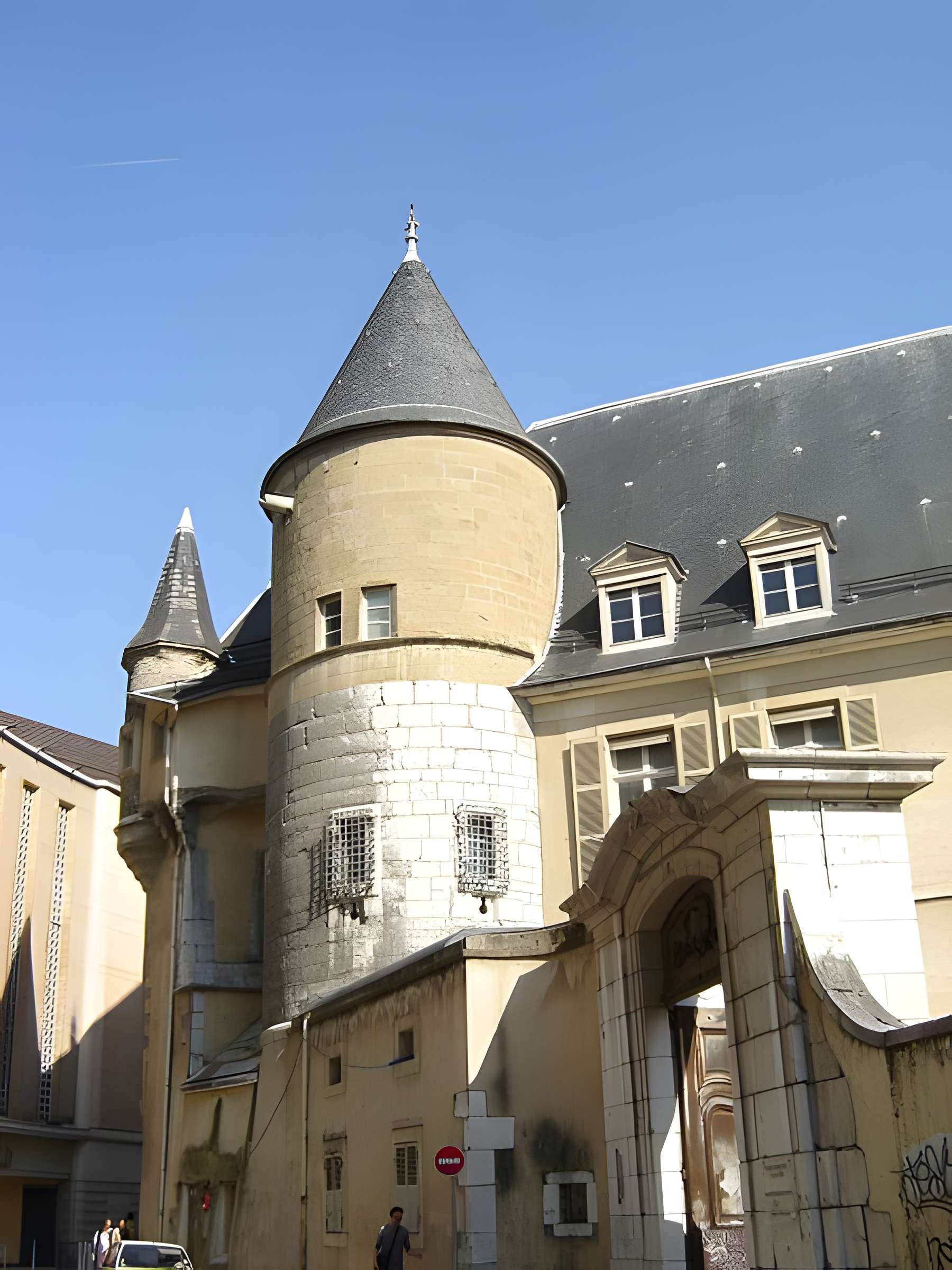 Ancien hôtel de Lesdiguières et Jardin de Ville