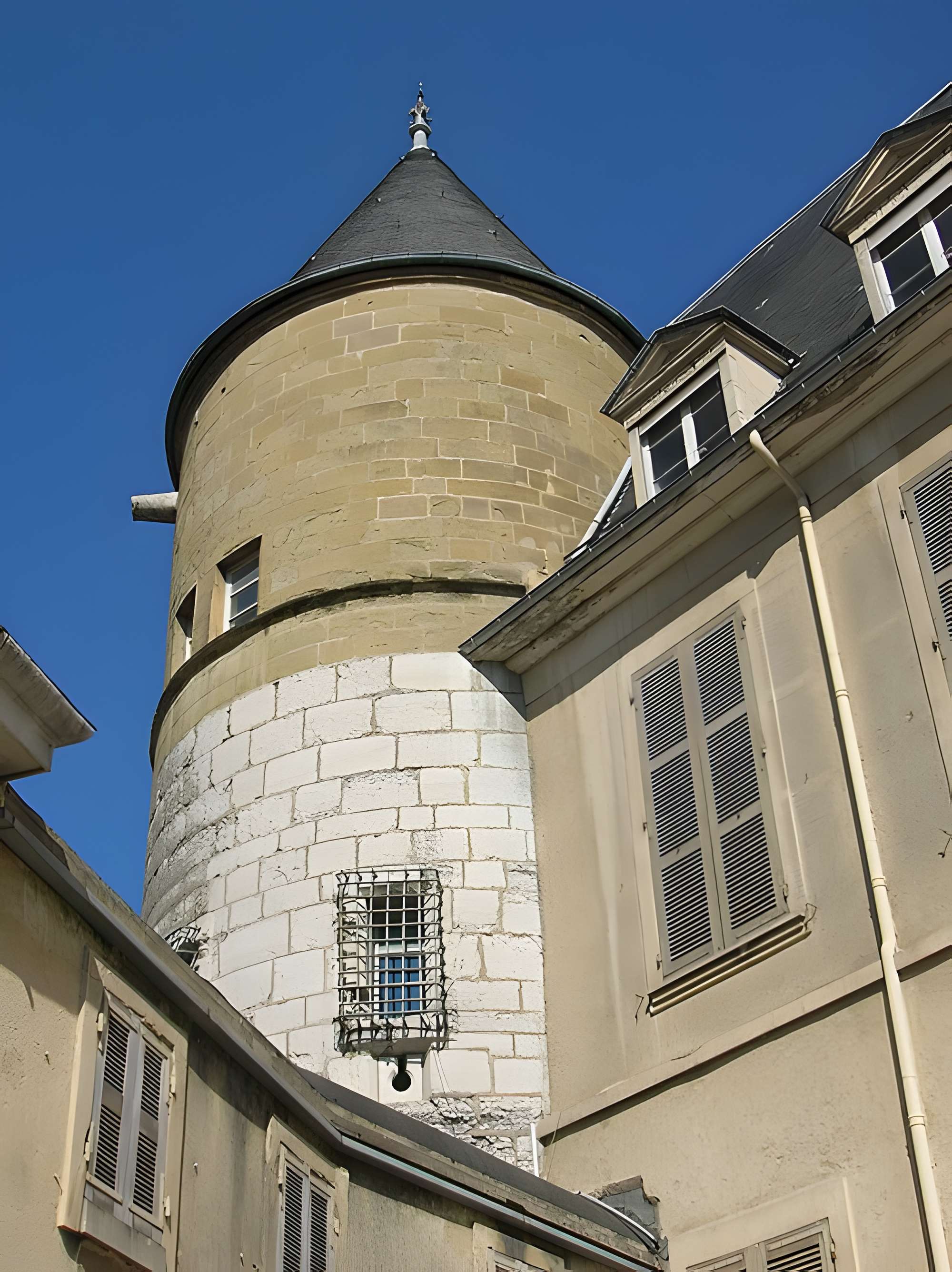 Ancien hôtel de Lesdiguières et Jardin de Ville