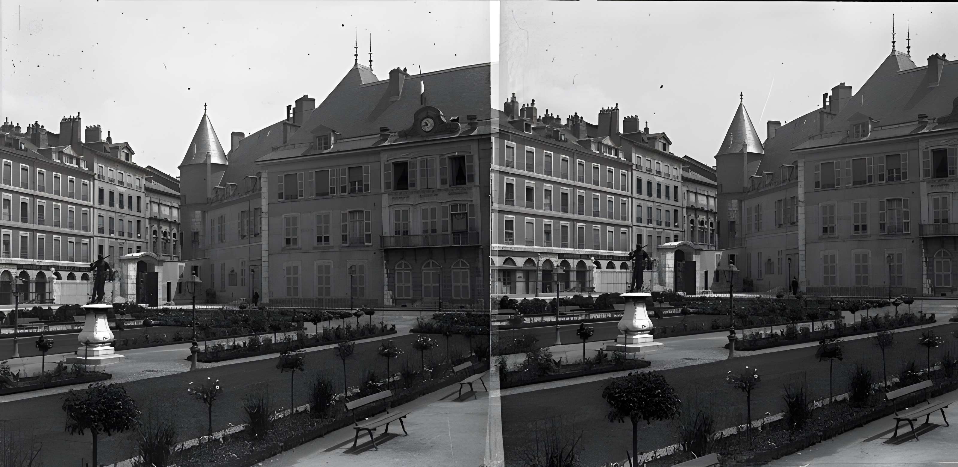 Ancien hôtel de Lesdiguières et Jardin de Ville